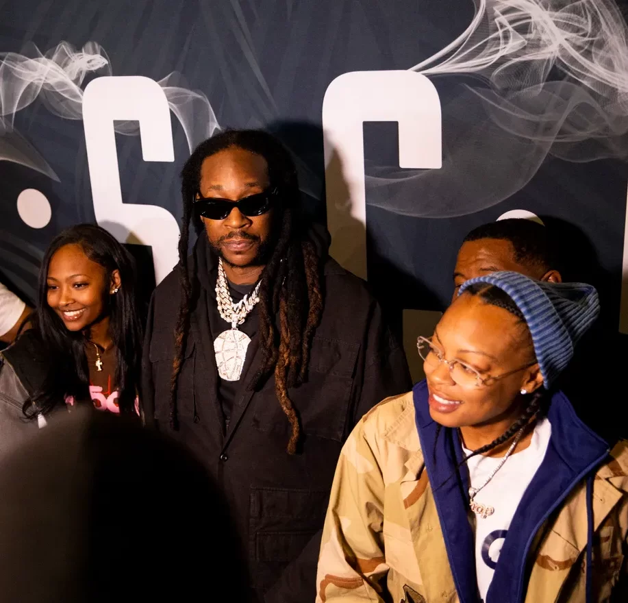 ‘2 Chainz in the building!’: Rapper Helps Esco Restaurant in Memphis Celebrate its Opening